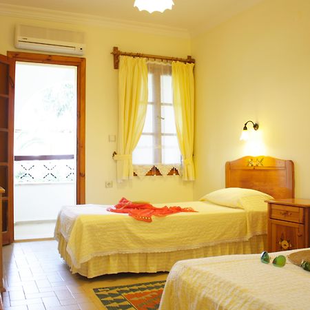 Toloman Hotel Bitez Beach Екстер'єр фото