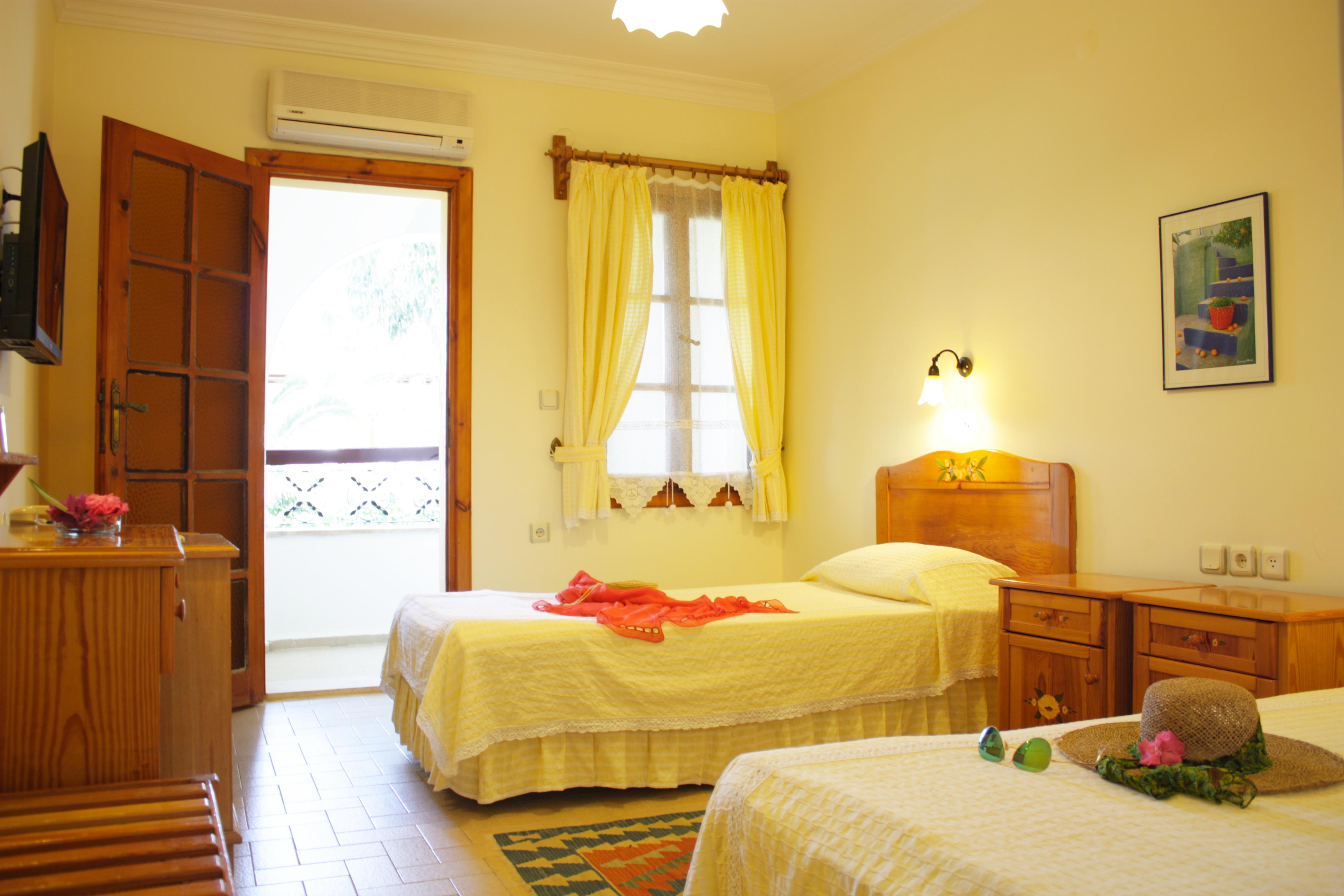 Toloman Hotel Bitez Beach Екстер'єр фото