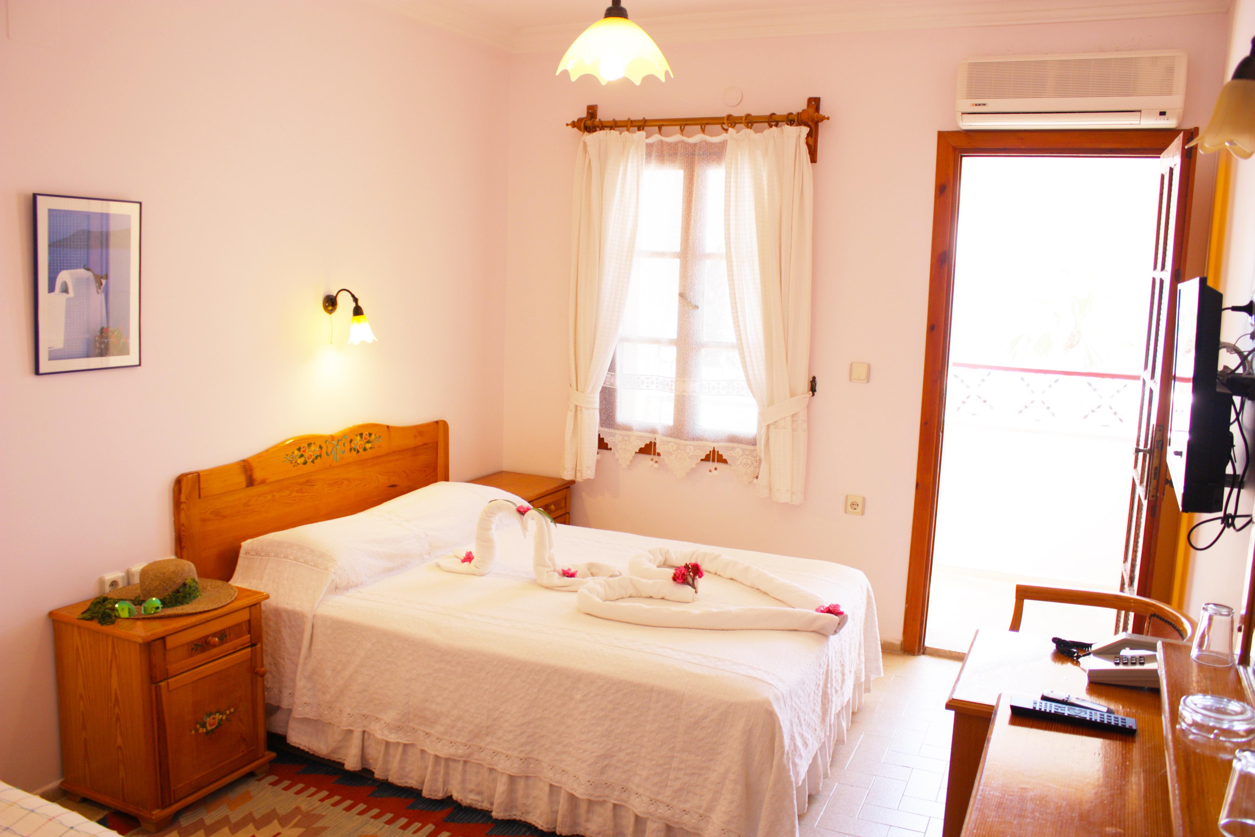 Toloman Hotel Bitez Beach Екстер'єр фото