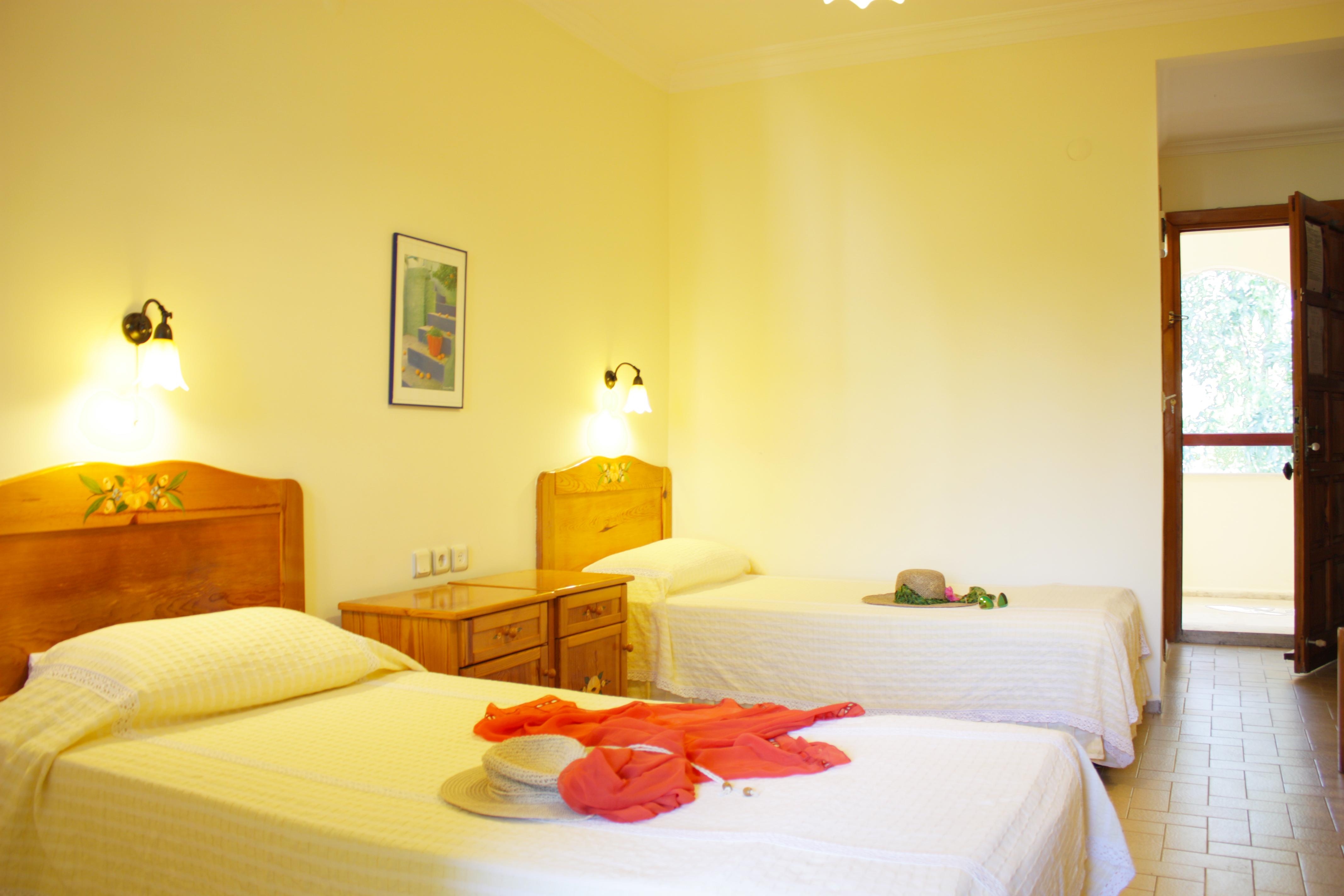 Toloman Hotel Bitez Beach Екстер'єр фото