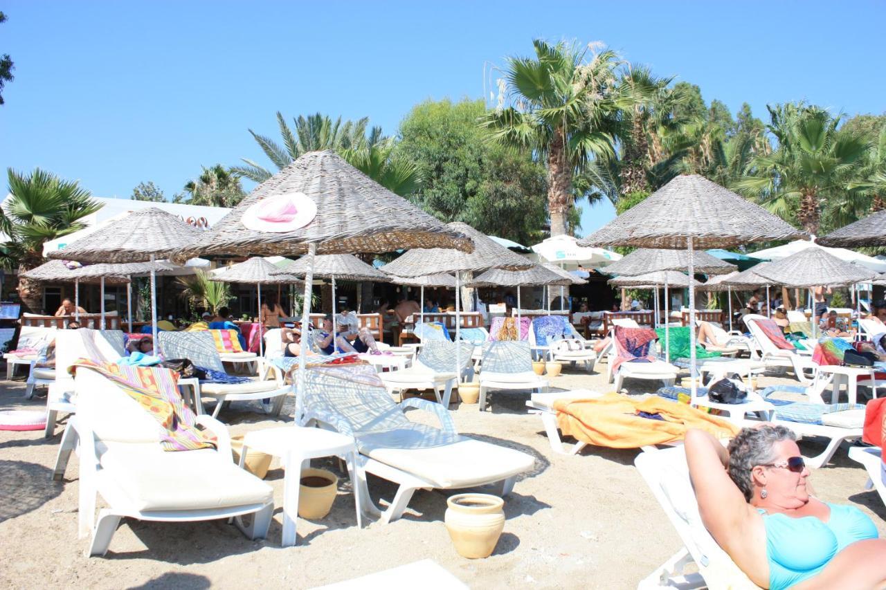 Toloman Hotel Bitez Beach Екстер'єр фото